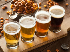 В Анапе полицейские изъяли 200 литров «левого» пенного напитка