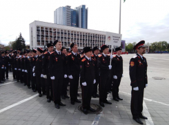 Анапские казаки приняли участие в знаменательном параде в Краснодаре