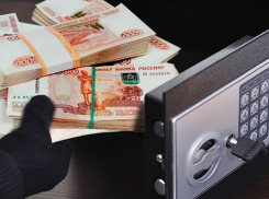 Из Анапы в Кавказский район доставили подозреваемого в краже 13 млн рублей