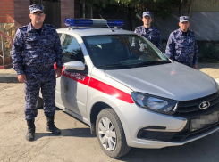 В Анапе росгвардейцы потушили пожар в продуктовом магазине