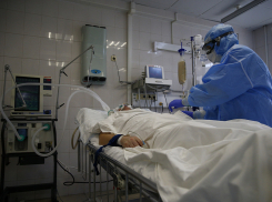 Несмотря на ковидные ограничения для отелей, Анапа входит в тройку лидеров по заболеваемости