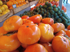 Анапчанам раскрыли признаки вкусной, невяжущей хурмы