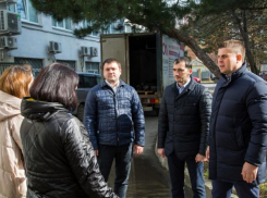В Анапе депутаты приносят в семьи добро