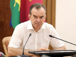 Вениамин Кондратьев поручил проверить причину завышенных цен на сахар, в том числе в Анапе