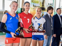 Анапские волейболистки стали золотыми призёрами на турнире в Курганинске