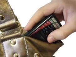 За тягу к женским вещам анапчанин целый год проведёт на исправительных работах