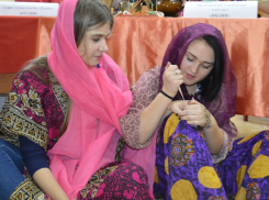 В Татьянин день анапские студенты угощали всех самыми разными лакомствами