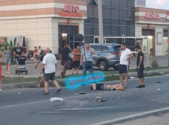 Женщина переходила дорогу в неположенном месте и была сбита машиной в Анапе