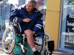 Анапчанка Евгения Маркова просит сопроводить потерявшегося инвалида до Кирова