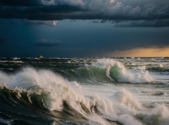 Для жителей Анапы выпустили штормовое предупреждение 