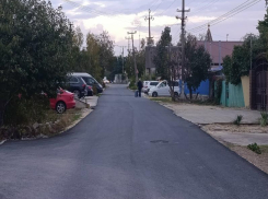 На улице Анапской в станице Анапской уложили асфальт 