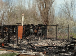 Рядом с Анапой несколько серьёзных ДТП, а в Цибанобалке горела хозпостройка