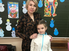 Татьяну Валентиновну, самую добрую учительницу, поздравляем с праздником!