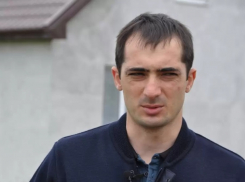 Анапский бизнесмен Игнат Рябченко помог построить новый дом погорельцам