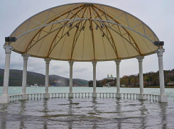  В Абрау-Дюрсо - вторая серия «Титаника»