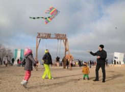 В Анапе состоялся фестиваль воздушных змеев. Чем еще порадует программа MORE WEEK
