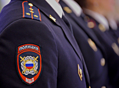 Анапских сотрудников наркоконтроля поздравили с Днем образования ведомства 