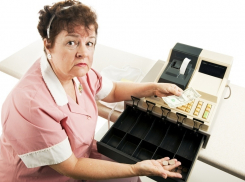 «Нет сдачи», «Только наличные» и другие незаконные требования анапских кассиров 