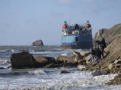 Обязательства по подъему затонувшего близ Анапы танкера «Волгонефть-239» взял на себя владелец судна