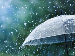 Из-за шквалистого ветра и ливня с градом в Анапе объявлено экстренное предупреждение