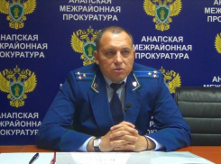  В Анапе даже шоколадка может считаться взяткой