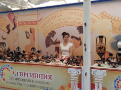 В Анапе открыли сувенирные лавки «Золотого кольца Боспорского царства»