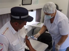 Вакцинированные анапчане могут выиграть 100 тысяч рублей до конца года