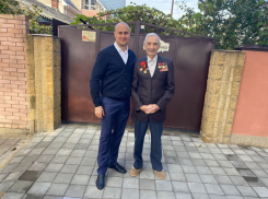 В Анапе ветерану Великой Отечественной войны помогли благоустроить двор