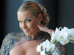 Анастасия Волочкова выступит на открытии сезона в Анапе бесплатно