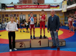 11 анапчан стали победителями и призёрами соревнований по вольной борьбе