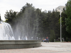 В День рождения «Кока-колы» в Анапе пасмурно