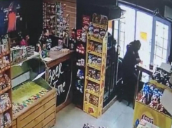 В одном из анапских баров у мужчины украли 100 тысяч рублей