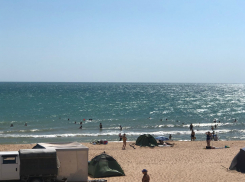 Температура воды в Черном море не спешит подниматься