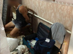 В Анапе у пенсионерки украли шкатулку с золотыми украшениями