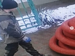 На Пионерском проспекте мужчина украл 20 коробок облицовочной плитки