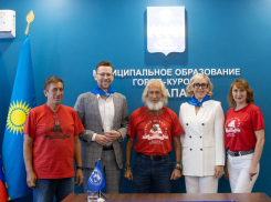 В Анапе прошла встреча с участниками кругосветной экспедиции 