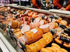 Анапчан предупреждают: продукты с вирусом африканской чумы поступали на прилавки магазинов Кубани