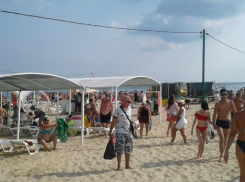 Анапчане обсуждают, ждать ли курортный сезон-2020