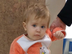 Малышке из Анапы срочно нужна донорская кровь первая группа, резус отрицательный