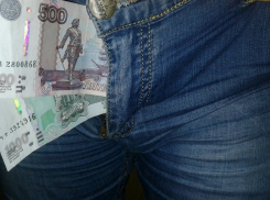 Санта-Барбара по-анапски: 45-летняя дама ревнует молодого альфонса к своей матери 