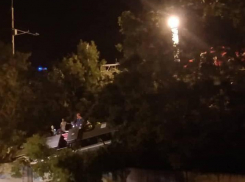 Число погибших под Новороссийском пассажиров автобуса из Анапы выросло до трех