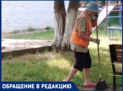 «Воины чистоты» в Анапе: женщина благодарит всех дворников в городе-курорте за порядок