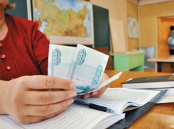 Анапским учителям, врачам, и соцработникам повысят зарплату