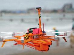 Первый в России дрон по спасению утопающих заступил на службу на пляжах Анапы (Видео)