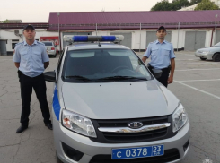 Росгвардейцы в Анапе помогли ребёнку, который потерял свой дом