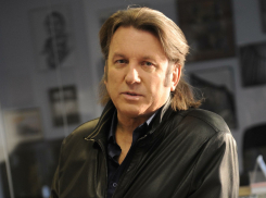 «Какой-то трындец»: известный певец Юрий Лоза проехал от Анапы до Сочи