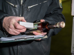 Анапчанин попытался продать «палёный» алкоголь сотрудникам полиции