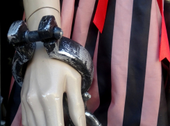 Анапчанка прихватила у знакомого - жителя Новороссийска 140 тысяч рублей