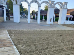 В Анапе Центральный пляж в районе улицы Гребенской восстановлен