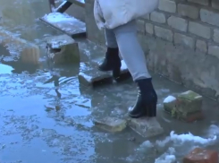 Дамбы, насыпи, дожди: что стало причиной подтопления домов под Анапой?